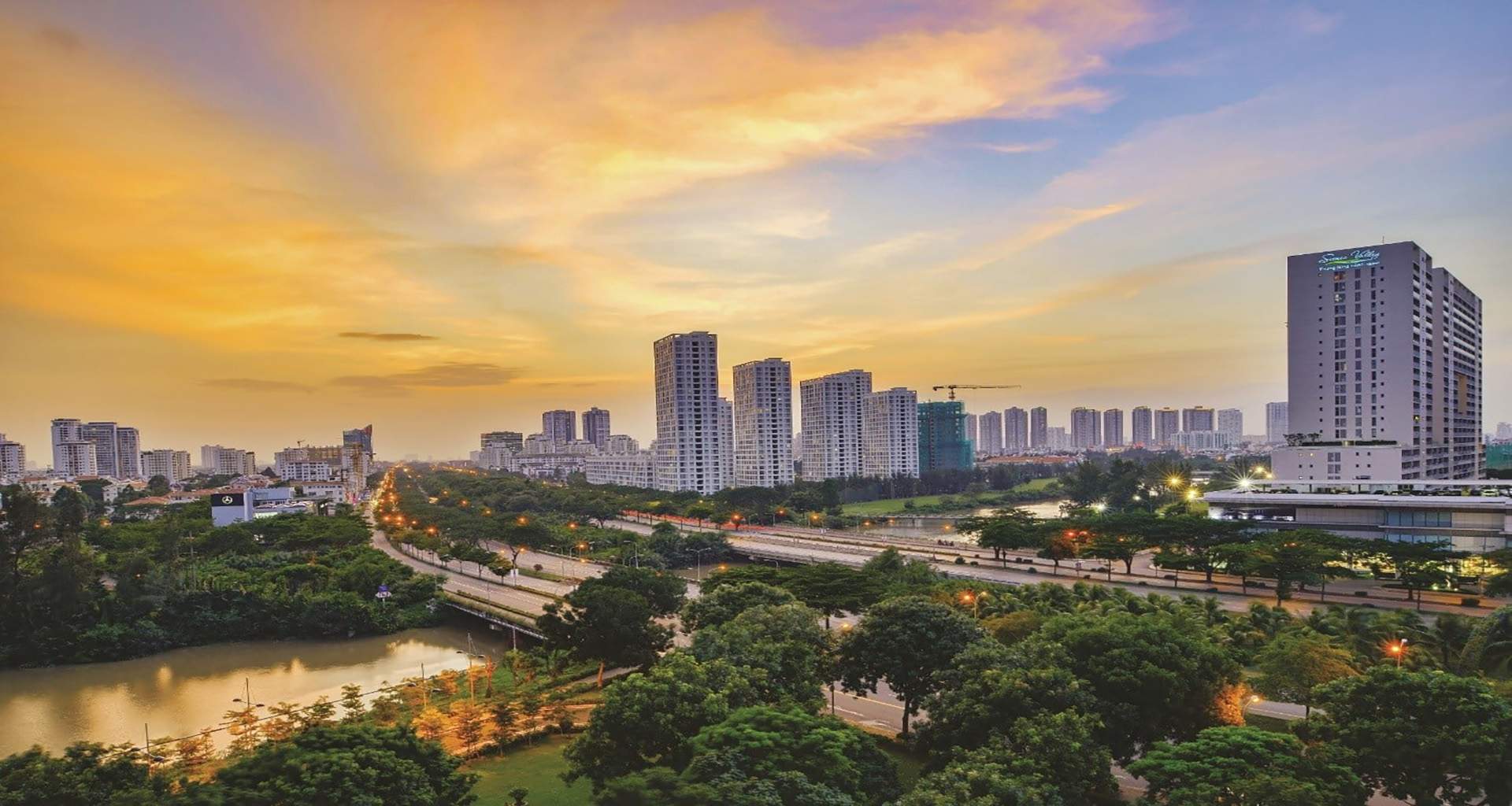Biệt Thự Phú Mỹ Hưng với không gian sống xanh và tiện ích đẳng cấp.
